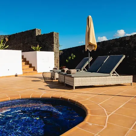 Villa Davinci - *